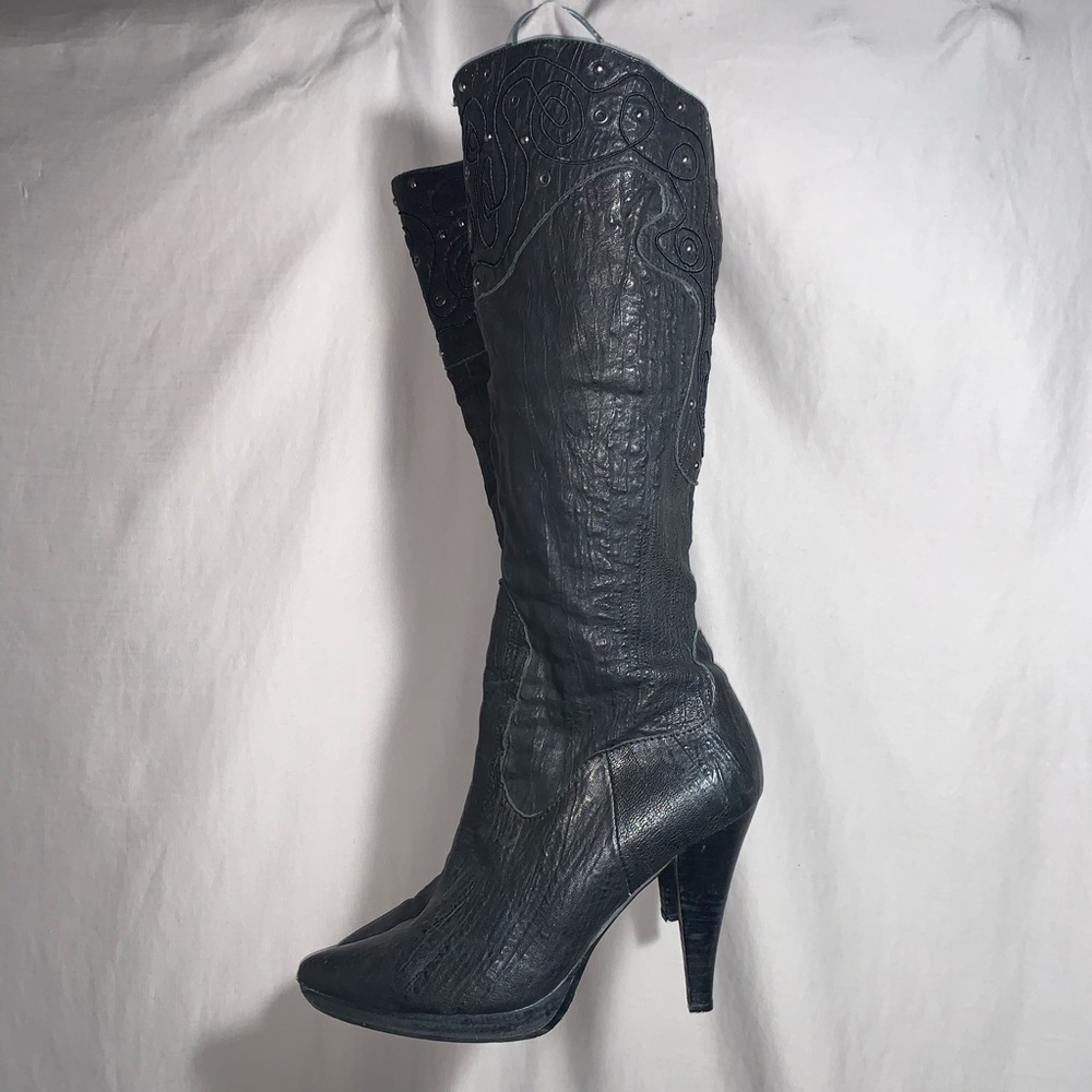 Bianco Bucci Italian Heeled Boots
